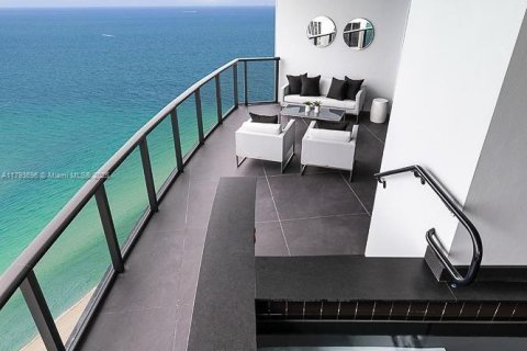 Copropriété à vendre à Sunny Isles Beach, Floride: 4 chambres, 317.26 m2 № 1726854 - photo 21