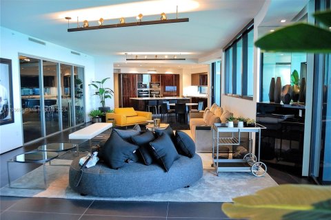 Copropriété à vendre à Sunny Isles Beach, Floride: 4 chambres, 317.26 m2 № 1726854 - photo 4