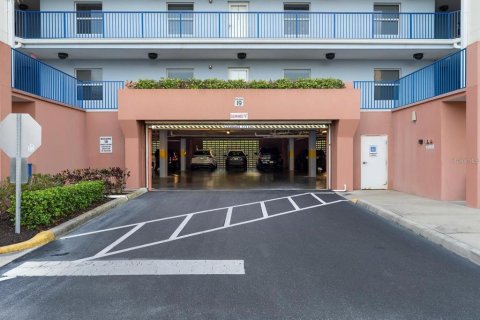 Copropriété à vendre à New Smyrna Beach, Floride: 2 chambres, 128.58 m2 № 1907615 - photo 3