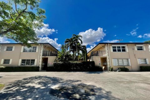 Condo in Boynton Beach, Florida, 1 bedroom № 2081491