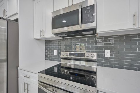 Casa en alquiler en Indian lake estates, Florida, 3 dormitorios, 151.34 m2 № 1651146 - foto 7