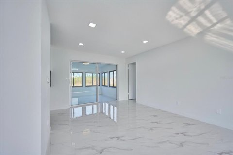 Casa en alquiler en Indian lake estates, Florida, 3 dormitorios, 151.34 m2 № 1651146 - foto 11