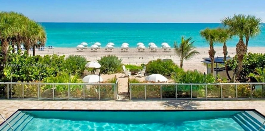 Condo à Sunny Isles Beach, Floride, 2 chambres № 2034982
