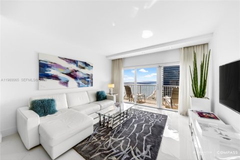 Copropriété à vendre à Hallandale Beach, Floride: 1 chambre, 80.82 m2 № 2020295 - photo 21