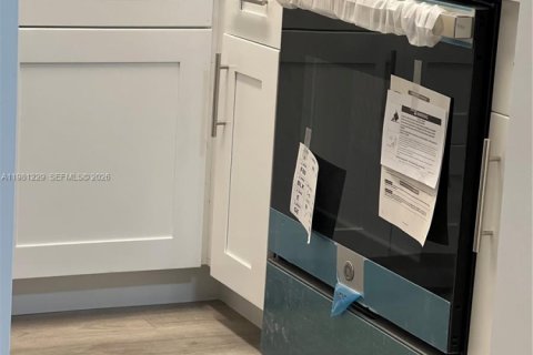 Снять в аренду кондоминиум в Майами, Флорида 1 спальня, 47.01м2, № 2079911 - фото 7