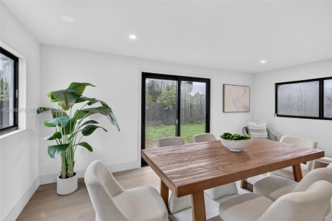 Casa en venta en Plantation, Florida, 4 dormitorios, 184.13 m2 № 2383295 - foto 11