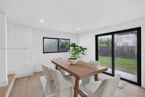Casa en venta en Plantation, Florida, 4 dormitorios, 184.13 m2 № 2383295 - foto 14