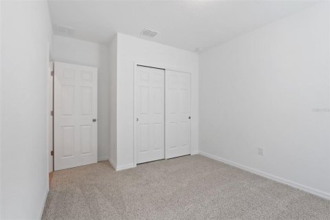 House in Leesburg, Florida 4 bedrooms, 170.94 sq.m. № 1804781 - photo 17
