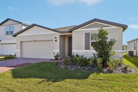 House in Leesburg, Florida 4 bedrooms, 170.94 sq.m. № 1804781 - photo 2
