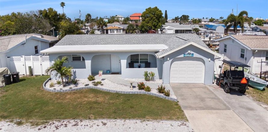 Casa en Hudson, Florida 3 dormitorios, 113.34 m2 № 1719005