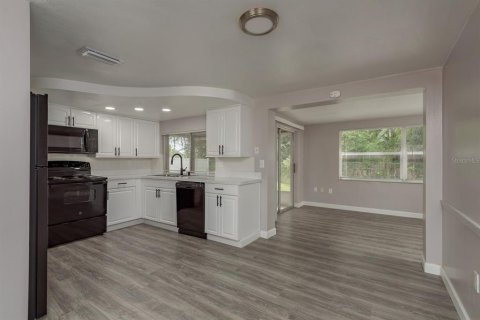 Casa en venta en New Port Richey, Florida, 2 dormitorios, 93.65 m2 № 1918409 - foto 7