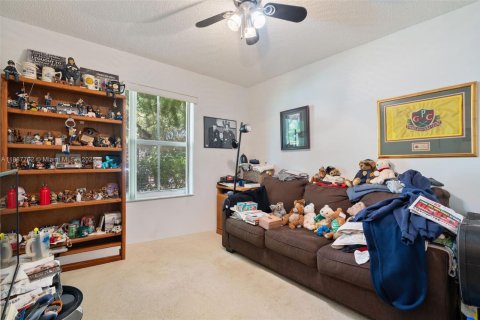 House in Weston, Florida 3 bedrooms, 122.26 sq.m. № 1938783 - photo 19