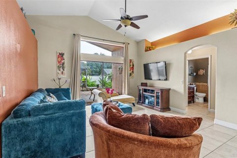 Villa ou maison à vendre à Davenport, Floride: 3 chambres, 152.73 m2 № 2413755 - photo 18