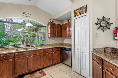 Villa ou maison à vendre à Davenport, Floride: 3 chambres, 152.73 m2 № 2413755 - photo 13