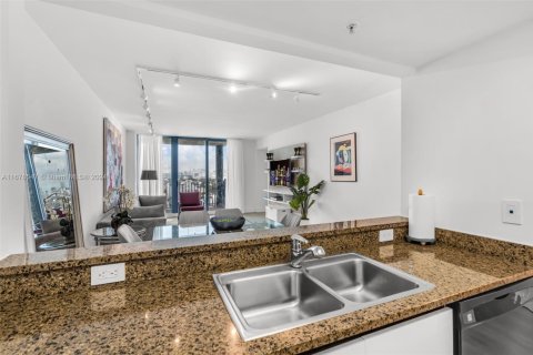Condominio en venta en Miami Beach, Florida, 1 dormitorio, 87.33 m2 № 1864245 - foto 9