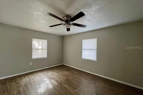Villa ou maison à vendre à Saint Petersburg, Floride: 4 chambres, 150.5 m2 № 2403323 - photo 3