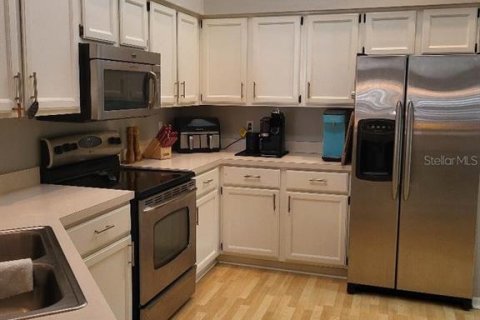 Condo in Sun City Center, Florida, 3 bedrooms № 2224662 - photo 11