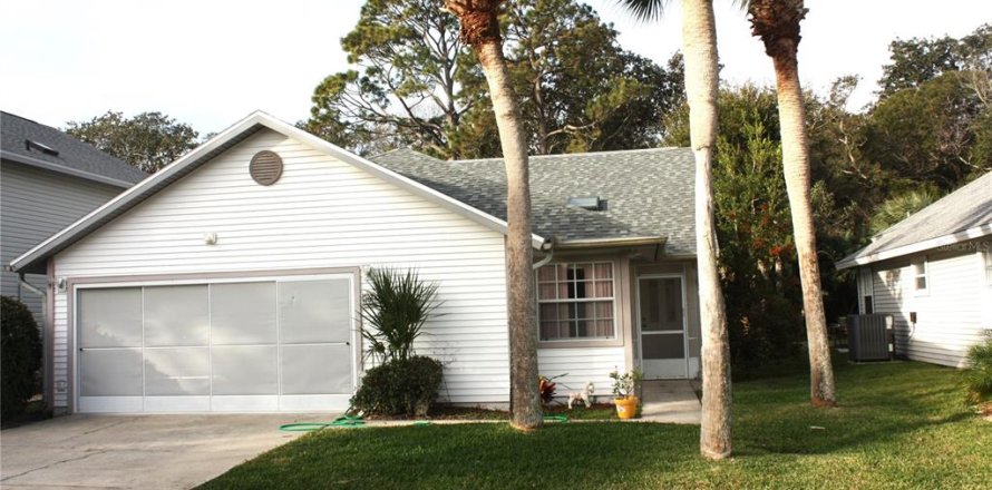 Villa ou maison à Palm Coast, Floride 3 chambres, 152.08 m2 № 2143287