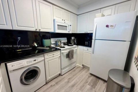 Copropriété à louer à Hollywood, Floride: 44.78 m2 № 2073910 - photo 5