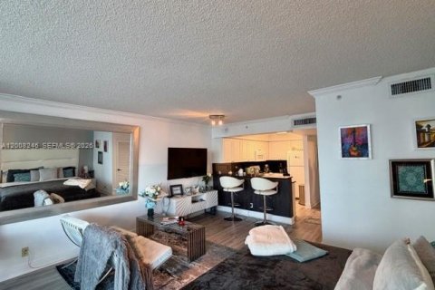 Copropriété à louer à Hollywood, Floride: 44.78 m2 № 2073910 - photo 9
