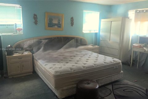 Villa ou maison à vendre à Miami, Floride: 4 chambres, 209.03 m2 № 1465978 - photo 29