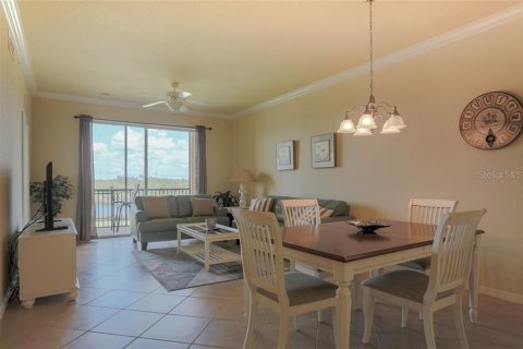 Condominio en alquiler en Bradenton, Florida, 2 dormitorios, 104.14 m2 № 212927 - foto 2