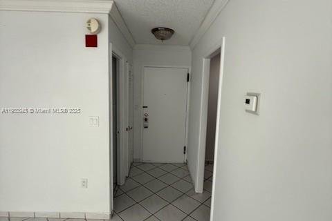 Снять в аренду кондоминиум в Майами-Бич, Флорида 1 спальня, 108.97м2, № 1955518 - фото 4