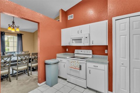House in Lakeland, Florida 3 bedrooms, 170.2 sq.m. № 1918761 - photo 15