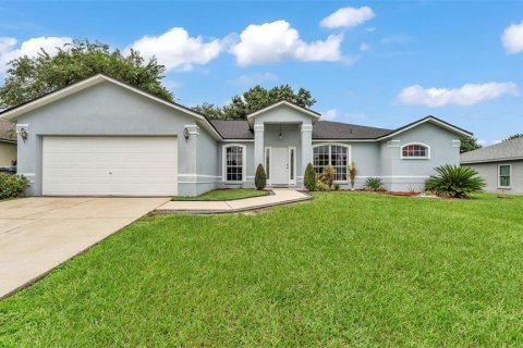House in Lakeland, Florida 3 bedrooms, 170.2 sq.m. № 1918761 - photo 3