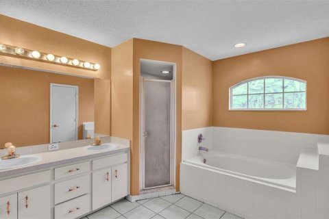 House in Lakeland, Florida 3 bedrooms, 170.2 sq.m. № 1918761 - photo 21