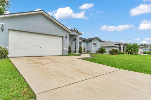 House in Lakeland, Florida 3 bedrooms, 170.2 sq.m. № 1918761 - photo 5