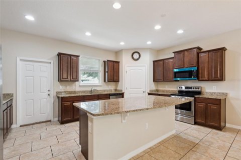 Casa en venta en Orlando, Florida, 4 dormitorios, 253.62 m2 № 2330263 - foto 18