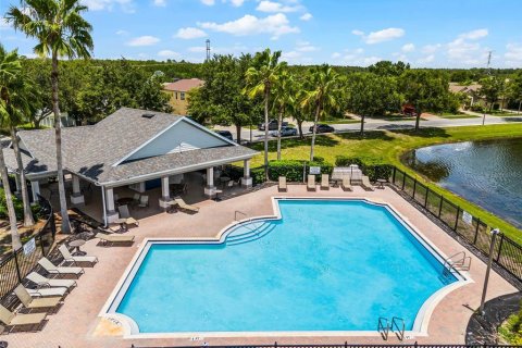 Casa en venta en Orlando, Florida, 4 dormitorios, 253.62 m2 № 2330263 - foto 6