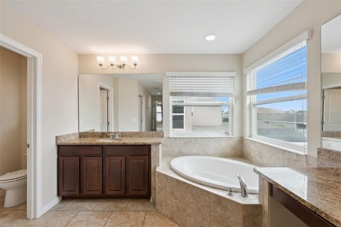 Casa en venta en Orlando, Florida, 4 dormitorios, 253.62 m2 № 2330263 - foto 29