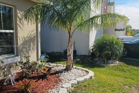 Купить виллу или дом в Уинтер-Хейвен, Флорида 4 спальни, 171.13м2, № 2005735 - фото 23