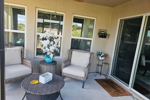 Купить виллу или дом в Уинтер-Хейвен, Флорида 4 спальни, 171.13м2, № 2005735 - фото 21