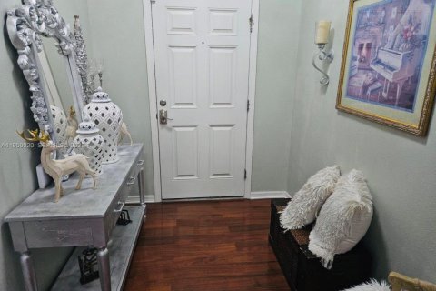 Купить виллу или дом в Уинтер-Хейвен, Флорида 4 спальни, 171.13м2, № 2005735 - фото 24