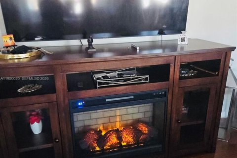 Купить виллу или дом в Уинтер-Хейвен, Флорида 4 спальни, 171.13м2, № 2005735 - фото 10