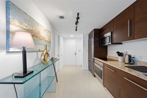 Copropriété à louer à Miami, Floride: 1 chambre, 55.46 m2 № 2154871 - photo 3
