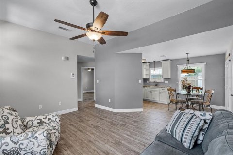 Casa en venta en Sanford, Florida, 2 dormitorios, 82.31 m2 № 1848054 - foto 4