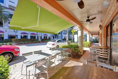Commercial property in Boca Raton, Florida № 1159825 - photo 1