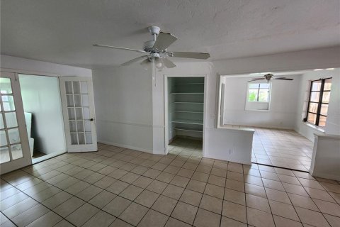 Casa en venta en Sarasota, Florida, 3 dormitorios, 120.77 m2 № 1800037 - foto 17