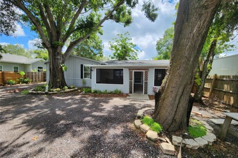 Casa en venta en Sarasota, Florida, 3 dormitorios, 120.77 m2 № 1800037 - foto 2