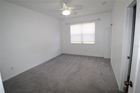 Townhouse in Orlando, Florida 2 bedrooms, 111.67 sq.m. № 2198618 - photo 17