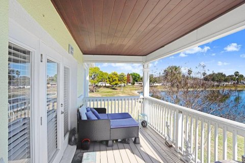 Condo in Saint Petersburg, Florida, 1 bedroom  № 2218306 - photo 16