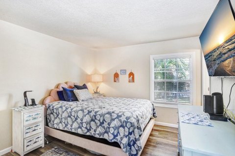 Condo in Saint Petersburg, Florida, 1 bedroom  № 2218306 - photo 10