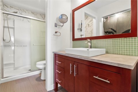 Villa ou maison à vendre à Deerfield Beach, Floride: 2 chambres, 111.85 m2 № 1985831 - photo 23