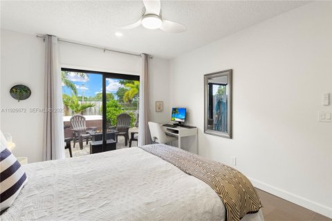 Villa ou maison à vendre à Deerfield Beach, Floride: 2 chambres, 111.85 m2 № 1985831 - photo 14