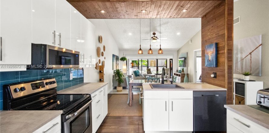 Villa ou maison à Deerfield Beach, Floride 2 chambres, 111.85 m2 № 1985831