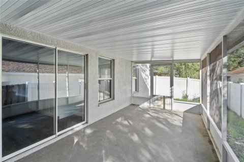 Villa ou maison à vendre à Valrico, Floride: 3 chambres, 118.17 m2 № 1918792 - photo 15